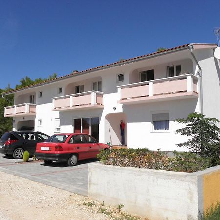 Apartments Vink วีร์ ภายนอก รูปภาพ