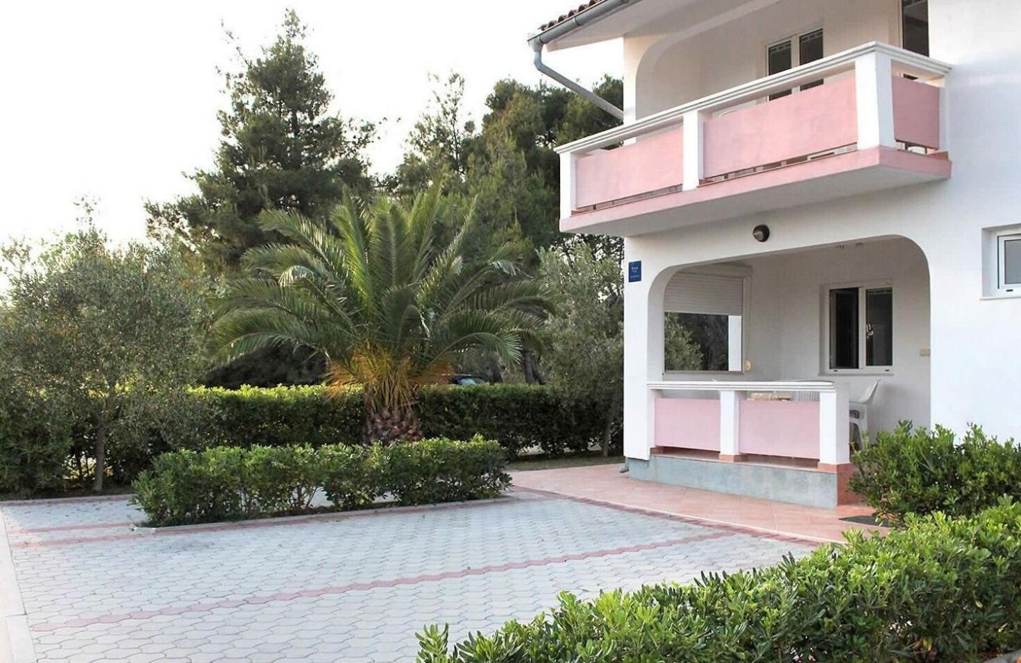 Apartments Vink วีร์ ภายนอก รูปภาพ